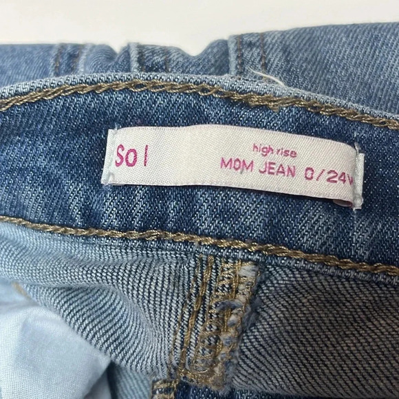 Mom jeans high rise cotton blend size 0 size 24 SO 2021 medium wash one owner - Picture 12 of 15
